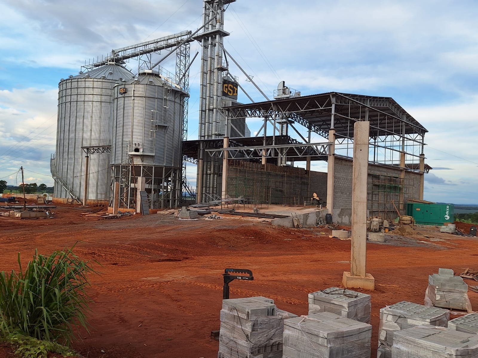 Cobertura da moega, fornalha e expedição — Firminópolis, GO — foto 7