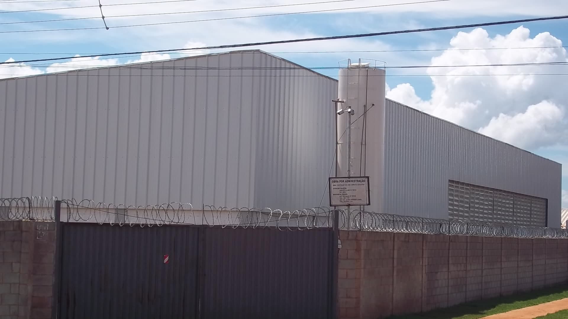 Sede Compacta Construtora — Goiânia, GO — foto 1